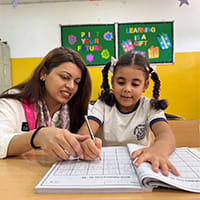 Individual attention for Kindergarten students at Pakistan English School Kuwait